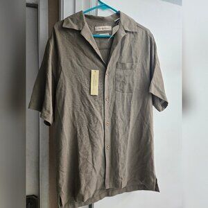 Tommy Bahama Cabana Silk Solid Men Shirt color Everest (Grey/Brown) Size S